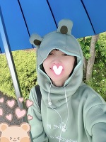 菜々子は蛙に変身？！^_^
