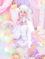 |*・ω・)チラッ